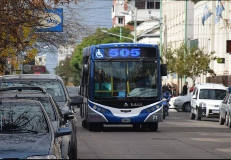 Este viernes la l�nea 504 de colectivos reducir� su frecuencia